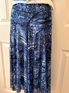 Skirt by Coldwater Creek Navy Blue Patterned denim inspired. Size P 6-8